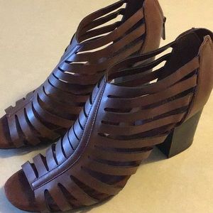 Easy Street Shoes 9M